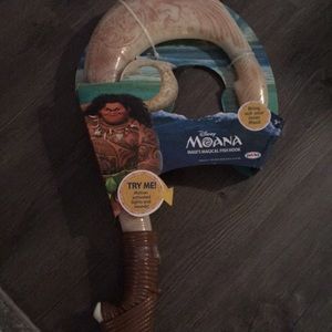 Disney Moana magical fish hook